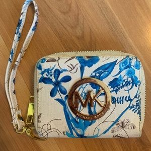 Michael Kors wallet
